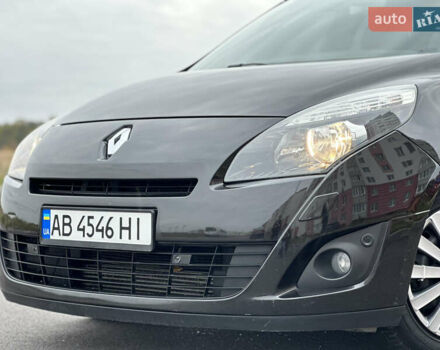Черный Рено Гранд Сценик, объемом двигателя 1.9 л и пробегом 253 тыс. км за 7999 $, фото 1 на Automoto.ua