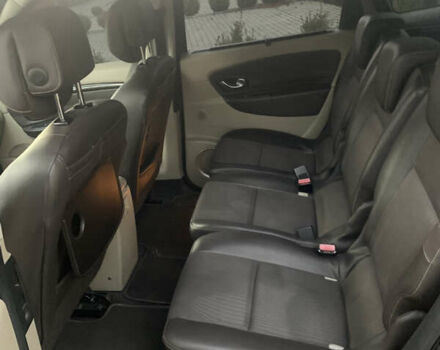 Черный Рено Гранд Сценик, объемом двигателя 1.4 л и пробегом 198 тыс. км за 5700 $, фото 11 на Automoto.ua