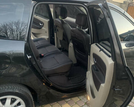 Черный Рено Гранд Сценик, объемом двигателя 1.4 л и пробегом 198 тыс. км за 5700 $, фото 17 на Automoto.ua