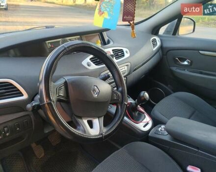 Черный Рено Гранд Сценик, объемом двигателя 1.4 л и пробегом 280 тыс. км за 6500 $, фото 6 на Automoto.ua