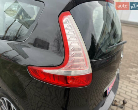 Черный Рено Гранд Сценик, объемом двигателя 1.5 л и пробегом 270 тыс. км за 6250 $, фото 15 на Automoto.ua