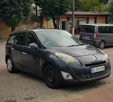 Черный Рено Гранд Сценик, объемом двигателя 1.5 л и пробегом 266 тыс. км за 6300 $, фото 2 на Automoto.ua