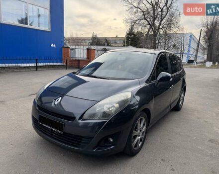 Рено Гранд Сценік 2010 у Полтаві на Automoto.ua Чорний Рено Гранд Сценік, об'ємом двигуна 1.6 л та пробігом 251 тис. км за 7500 $, фото 4 на Automoto.ua