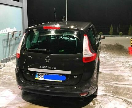 Черный Рено Гранд Сценик, объемом двигателя 1.9 л и пробегом 220 тыс. км за 7800 $, фото 3 на Automoto.ua