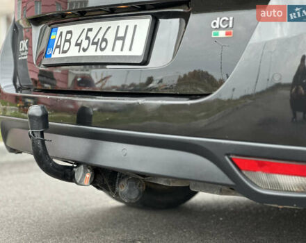 Черный Рено Гранд Сценик, объемом двигателя 1.9 л и пробегом 253 тыс. км за 7999 $, фото 12 на Automoto.ua