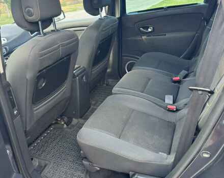 Черный Рено Гранд Сценик, объемом двигателя 1.46 л и пробегом 318 тыс. км за 6550 $, фото 30 на Automoto.ua