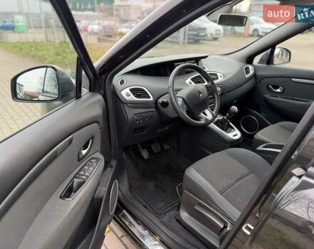 Черный Рено Гранд Сценик, объемом двигателя 1.5 л и пробегом 270 тыс. км за 6250 $, фото 18 на Automoto.ua