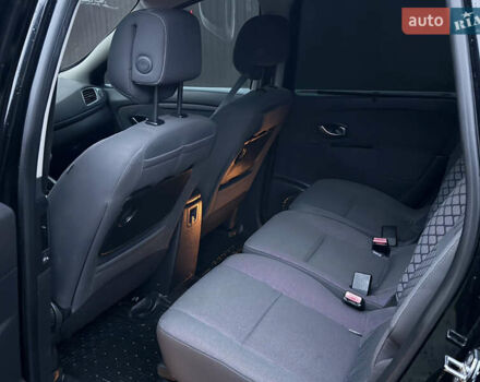 Чорний Рено Гранд Сценік, об'ємом двигуна 1.5 л та пробігом 334 тис. км за 6200 $, фото 10 на Automoto.ua