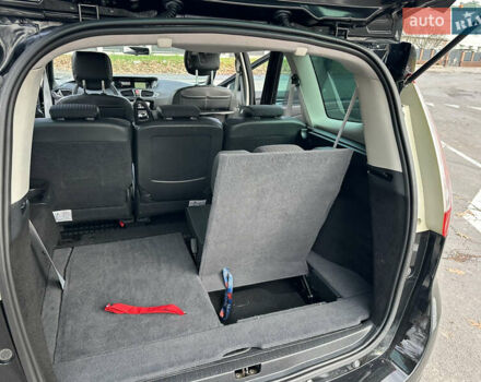 Черный Рено Гранд Сценик, объемом двигателя 2 л и пробегом 232 тыс. км за 8500 $, фото 47 на Automoto.ua