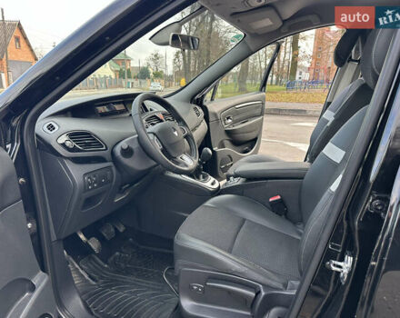 Черный Рено Гранд Сценик, объемом двигателя 2 л и пробегом 232 тыс. км за 8500 $, фото 41 на Automoto.ua