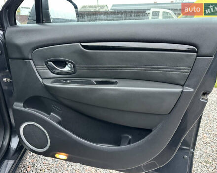 Черный Рено Гранд Сценик, объемом двигателя 1.6 л и пробегом 174 тыс. км за 7450 $, фото 40 на Automoto.ua