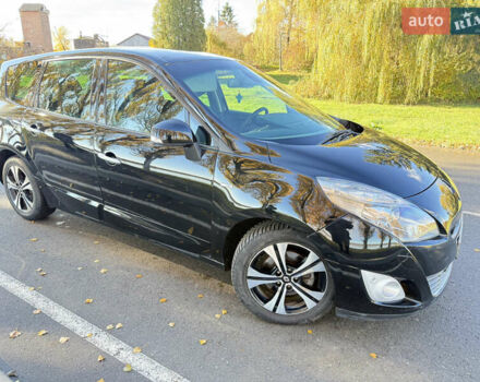 Рено Гранд Сценик 2011 в Бурштыне на Automoto.ua Черный Рено Гранд Сценик, объемом двигателя 1.6 л и пробегом 268 тыс. км за 7199 $, фото 1 на Automoto.ua