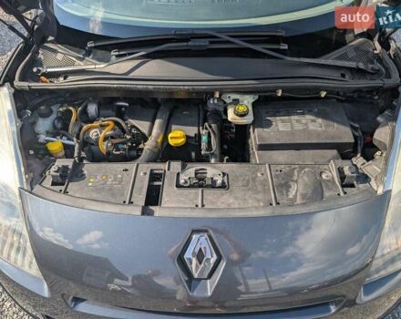 Чорний Рено Гранд Сценік, об'ємом двигуна 1.5 л та пробігом 239 тис. км за 7450 $, фото 48 на Automoto.ua
