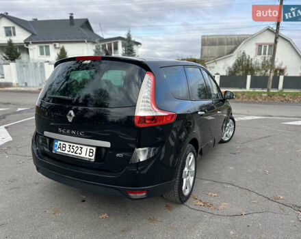 Черный Рено Гранд Сценик, объемом двигателя 2 л и пробегом 232 тыс. км за 8500 $, фото 14 на Automoto.ua