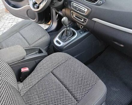 Черный Рено Гранд Сценик, объемом двигателя 1.5 л и пробегом 292 тыс. км за 5999 $, фото 41 на Automoto.ua