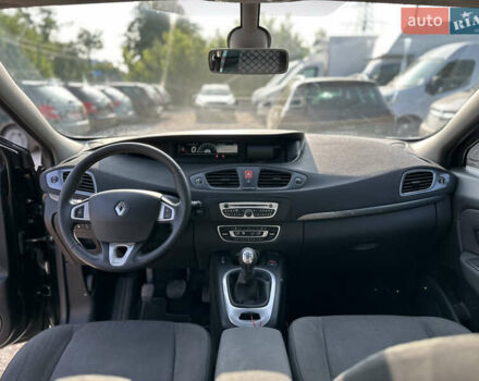 Чорний Рено Гранд Сценік, об'ємом двигуна 1.6 л та пробігом 198 тис. км за 7500 $, фото 27 на Automoto.ua