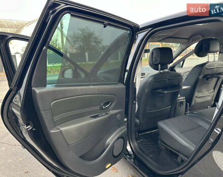 Черный Рено Гранд Сценик, объемом двигателя 2 л и пробегом 232 тыс. км за 8500 $, фото 46 на Automoto.ua