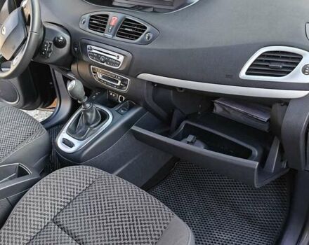 Черный Рено Гранд Сценик, объемом двигателя 1.5 л и пробегом 292 тыс. км за 5999 $, фото 64 на Automoto.ua