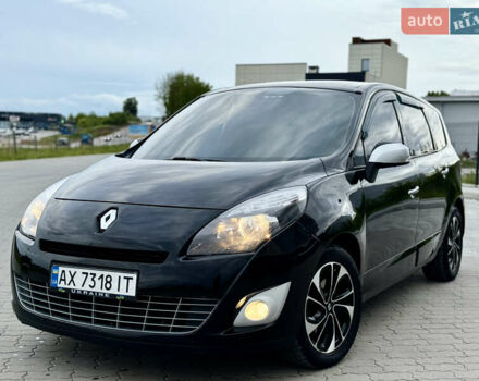 Черный Рено Гранд Сценик, объемом двигателя 1.46 л и пробегом 235 тыс. км за 6550 $, фото 2 на Automoto.ua