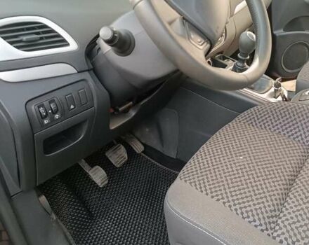 Черный Рено Гранд Сценик, объемом двигателя 1.46 л и пробегом 240 тыс. км за 7000 $, фото 9 на Automoto.ua