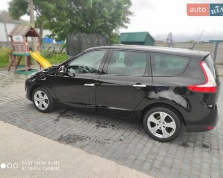 Чорний Рено Гранд Сценік, об'ємом двигуна 1.4 л та пробігом 136 тис. км за 7436 $, фото 1 на Automoto.ua