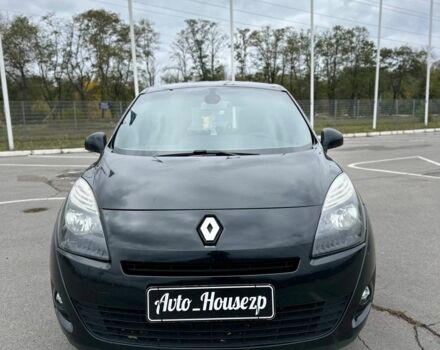 Черный Рено Гранд Сценик, объемом двигателя 0 л и пробегом 250 тыс. км за 7800 $, фото 1 на Automoto.ua