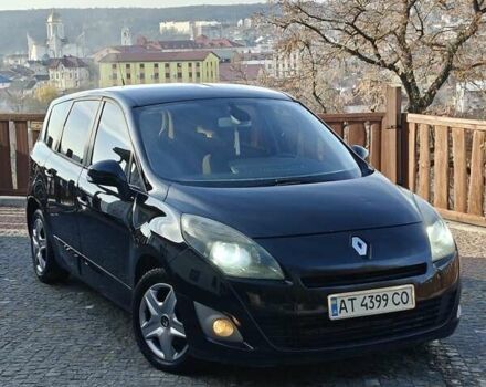Черный Рено Гранд Сценик, объемом двигателя 1.5 л и пробегом 292 тыс. км за 5999 $, фото 7 на Automoto.ua