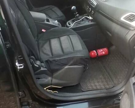 Рено Гранд Сценик 2011 в Киеве на Automoto.ua Черный Рено Гранд Сценик, объемом двигателя 1.5 л и пробегом 378 тыс. км за 6200 $, фото 10 на Automoto.ua