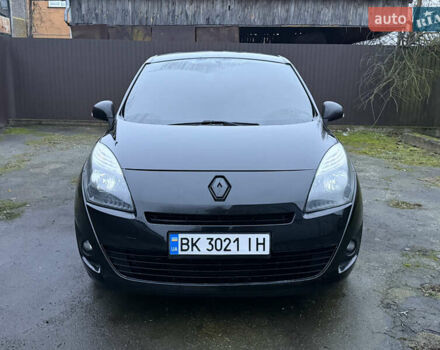 Чорний Рено Гранд Сценік, об'ємом двигуна 1.5 л та пробігом 334 тис. км за 6200 $, фото 7 на Automoto.ua