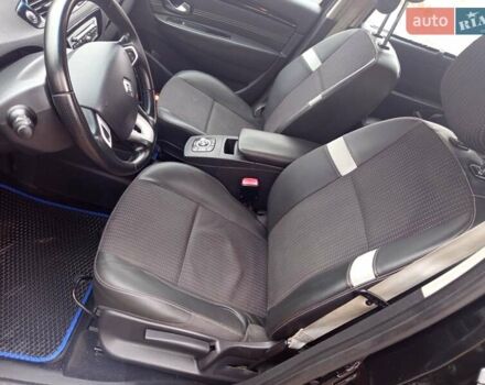 Черный Рено Гранд Сценик, объемом двигателя 1.9 л и пробегом 275 тыс. км за 7400 $, фото 18 на Automoto.ua