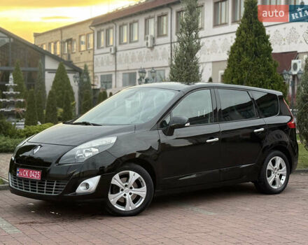 Черный Рено Гранд Сценик, объемом двигателя 1.6 л и пробегом 213 тыс. км за 8250 $, фото 21 на Automoto.ua