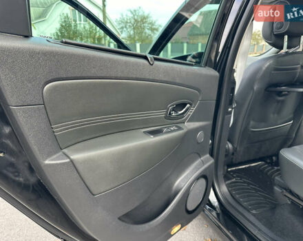 Черный Рено Гранд Сценик, объемом двигателя 2 л и пробегом 232 тыс. км за 8500 $, фото 43 на Automoto.ua