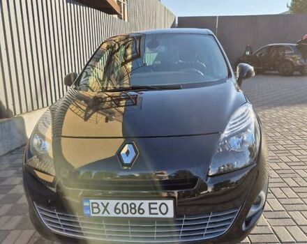 Черный Рено Гранд Сценик, объемом двигателя 1.87 л и пробегом 360 тыс. км за 7500 $, фото 1 на Automoto.ua