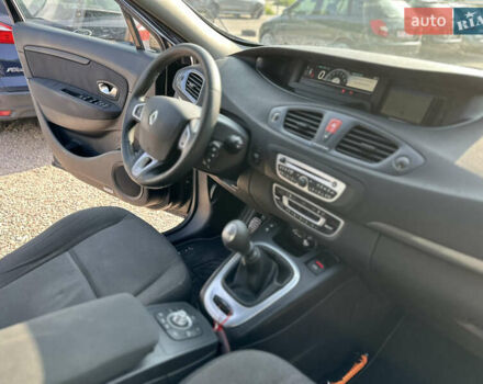 Чорний Рено Гранд Сценік, об'ємом двигуна 1.6 л та пробігом 198 тис. км за 7500 $, фото 31 на Automoto.ua