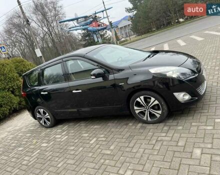 Чорний Рено Гранд Сценік, об'ємом двигуна 1.9 л та пробігом 270 тис. км за 7555 $, фото 1 на Automoto.ua