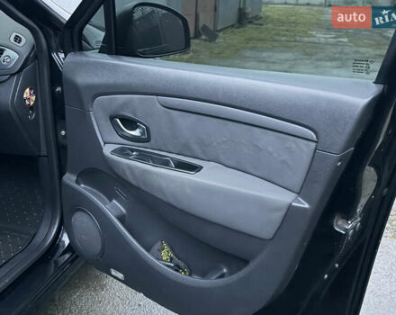Чорний Рено Гранд Сценік, об'ємом двигуна 1.5 л та пробігом 334 тис. км за 6200 $, фото 12 на Automoto.ua