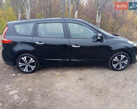 Черный Рено Гранд Сценик, объемом двигателя 1.9 л и пробегом 275 тыс. км за 7400 $, фото 10 на Automoto.ua