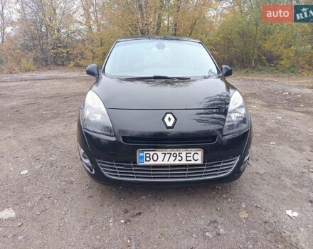 Черный Рено Гранд Сценик, объемом двигателя 1.9 л и пробегом 275 тыс. км за 7400 $, фото 12 на Automoto.ua