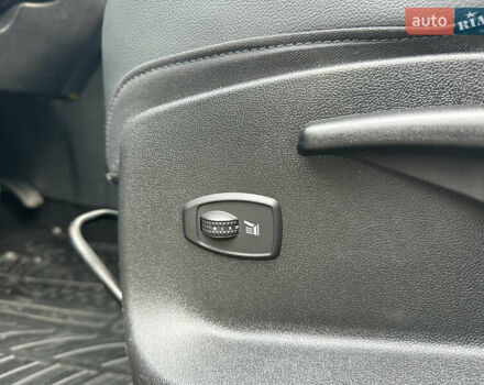 Черный Рено Гранд Сценик, объемом двигателя 2 л и пробегом 232 тыс. км за 8500 $, фото 42 на Automoto.ua