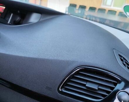 Чорний Рено Гранд Сценік, об'ємом двигуна 1.6 л та пробігом 250 тис. км за 7200 $, фото 4 на Automoto.ua