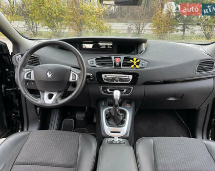 Черный Рено Гранд Сценик, объемом двигателя 1.5 л и пробегом 235 тыс. км за 7999 $, фото 11 на Automoto.ua