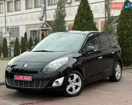 Черный Рено Гранд Сценик, объемом двигателя 1.6 л и пробегом 213 тыс. км за 8250 $, фото 22 на Automoto.ua