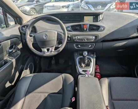 Чорний Рено Гранд Сценік, об'ємом двигуна 1.5 л та пробігом 239 тис. км за 7450 $, фото 36 на Automoto.ua
