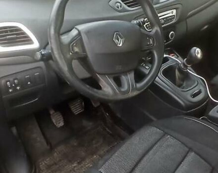 Рено Гранд Сценик 2011 в Киеве на Automoto.ua Черный Рено Гранд Сценик, объемом двигателя 1.5 л и пробегом 378 тыс. км за 6200 $, фото 4 на Automoto.ua