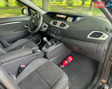 Чорний Рено Гранд Сценік, об'ємом двигуна 1.4 л та пробігом 230 тис. км за 7400 $, фото 8 на Automoto.ua