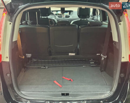 Черный Рено Гранд Сценик, объемом двигателя 1.6 л и пробегом 213 тыс. км за 8250 $, фото 51 на Automoto.ua