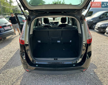Чорний Рено Гранд Сценік, об'ємом двигуна 1.6 л та пробігом 198 тис. км за 7500 $, фото 23 на Automoto.ua