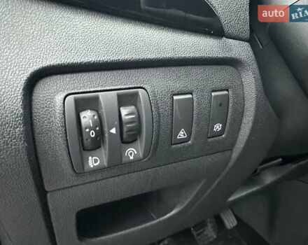 Черный Рено Гранд Сценик, объемом двигателя 1.6 л и пробегом 174 тыс. км за 7450 $, фото 33 на Automoto.ua