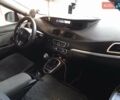 Черный Рено Гранд Сценик, объемом двигателя 1.5 л и пробегом 289 тыс. км за 6900 $, фото 10 на Automoto.ua