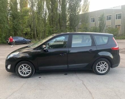 Чорний Рено Гранд Сценік, об'ємом двигуна 1.5 л та пробігом 202 тис. км за 7100 $, фото 2 на Automoto.ua